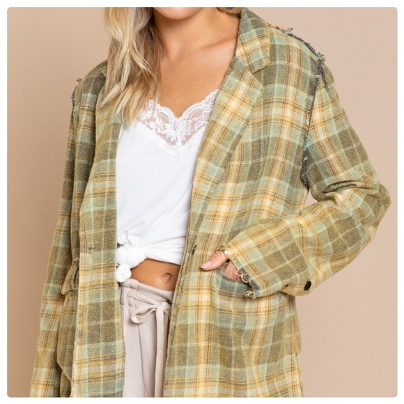 **ON BACK ORDER UNTIL FURTHER NOTICE** POL Grunge Meets Retro Plaid Jacket - Picture 10 of 17
